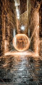 Miscellanea,Miscellaneous,Ball,Long Term Exposure,Shine,Brilliance,Glow