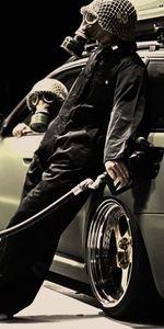 Miscellanea,Miscellaneous,Car,Machine,Gas Mask,Refueling,Filling,Cranks,Freaks,Mask