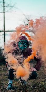 Miscellanea,Miscellaneous,Coloured Smoke,Smoke,Colored Smoke,Mask,Anonymous