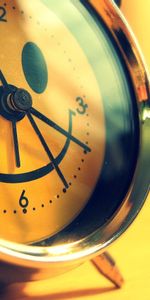 Miscellanea,Miscellaneous,Cool,Alarm Clock,Creative,Smile