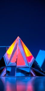 Miscellanea,Miscellaneous,Facets,Prism,Glass,Face,Pyramid