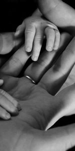 Miscellanea,Miscellaneous,Hands,Bw,Child,Chb,Family