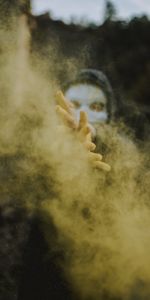 Miscellanea,Miscellaneous,Hands,Particles,Coloured Smoke,Colored Smoke,Mask