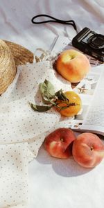 Miscellanea,Miscellaneous,Magazine,Fruits,Peaches,Cloth,Journal,Camera