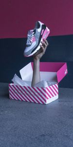 Miscellanea,Miscellaneous,Sneakers,Box,Photoshop,Hand