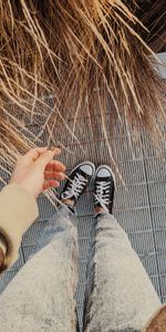 Miscellanea,Miscellaneous,Sneakers,Shoes,Straw,Hand