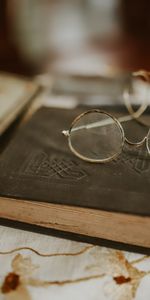 Miscellanea,Miscellaneous,Spectacles,Book,Glasses,Vintage