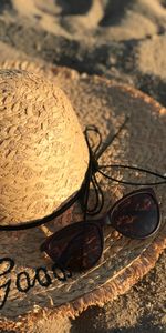 Miscellanea,Miscellaneous,Spectacles,Hat,Words,Inscription,Glasses,Beach