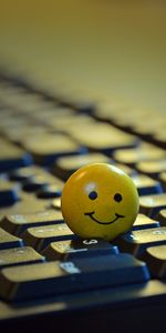 Miscellanea,Miscellaneous,Toy,Ball,Emoticon,Smiley,Keyboard