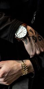 Miscellanea,Miscellaneous,Wristwatch,Accessory,Bracelet,Tattoos,Hand,Wrist Watch,Tattoo