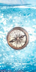 Miscellanea,Water,Compass,Underwater,Miscellaneous,Immersion,Under Water