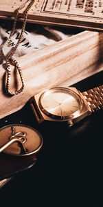 Miscellaneous,Box,Miscellanea,Clock,Still Life