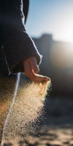 Miscellaneous,Sunlight,Glare,Miscellanea,Hand,Sand