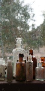 Miscellaneous,Window Sill,Tare,Miscellanea,Windowsill,Collection,Bottle,Bottles,Container,Glass