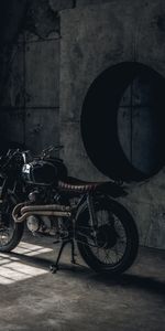 Motorcycles,Motorcycle,Garage,Honda,Bike