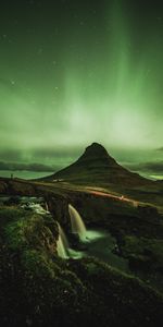 Montaña,Islandia,Kirkufell,Kirkhufell,Naturaleza,Cascada,Cielo Estrellado