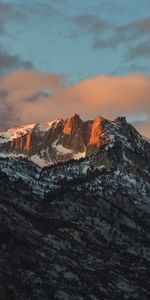 Montañas,Nieve,Las Rocas,Rocas,Nevado,Cubierto De Nieve,Cuesta,Pendiente,Música