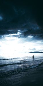 Nature,Clouds,Person,Mainly Cloudy,Overcast,Sea,Human,Lonely,Alone