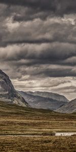 Nature,Grass,Clouds,Mainly Cloudy,Overcast,Mountains