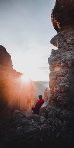 Naturaleza,Las Rocas,Rocas,Vigas,Luz De Sol,Luz Del Sol,Rayos,Soledad