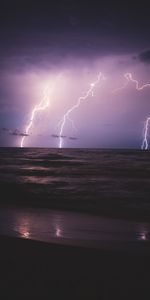 Nature,Sea,Night,Horizon,Mainly Cloudy,Overcast,Lightning