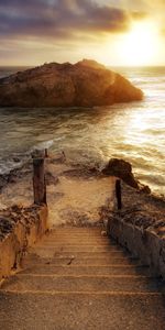 Nature,Sun,Rock,Horizon,Shine,Light,Ladder,Foam,Steps,Mainly Cloudy,Overcast,Descent,Stakes,Sea,Stairs,Pegging,Waves