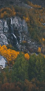 Árboles,Montañas,Las Rocas,Rocas,Bosque,Casa,Naturaleza