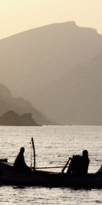 Eau,Montagnes,Brouillard,Nature,Un Bateau,Lac,Bateau,Asie,Personnes