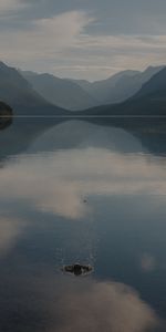 Naturaleza,Agua,Montañas,Lago,Niebla,Chapoteo,Salpicar