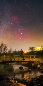 Night,Miscellanea,Starry Sky,Bridge,Person,Miscellaneous,Lamp,Lantern,Human,Dark