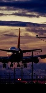 Night,Movement,Traffic,Sky,Airplane,Miscellanea,Plane,Miscellaneous