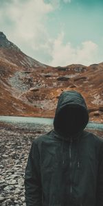 Rivers,Mountains,Miscellanea,Miscellaneous,Human,Person,Faceless,Hood