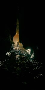 Humain,Personne,Solitude,La Grotte,Grotte,Rivières,Silhouette,Sombre