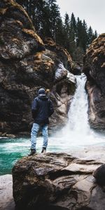 Rivers,Rocks,Miscellanea,Miscellaneous,Waterfall,Nature,Human,Person