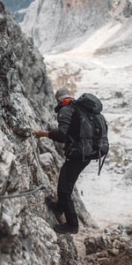 Rocks,Miscellanea,Miscellaneous,Human,Person,Outfit,Rock Climber,Alpinist,Equipment