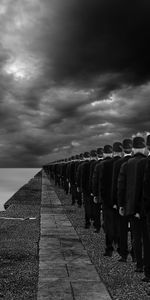 Sea,Miscellanea,Miscellaneous,Bw,Assimilation,Chb,Surreal,People