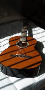 Sábana,Sabanas,Guitarra Acustica,Guitarra Acústica,Rayas,Guitarra,Música,Instrumento Musical