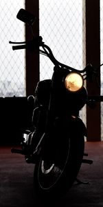 Shine,Light,Front View,Motorcycles,Motorcycle,Headlight