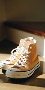 Shine,Light,Miscellanea,Miscellaneous,Sneakers,Shoes,Footwear,Brown