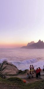 Shore,Bank,Tourists,Rio,Nature,Waves,Ocean,Plants