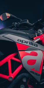 Side View,Aprilia,Motorcycle,Motorcycles,Sports,Bike