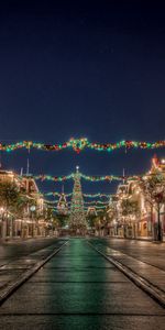 Sky,Lights,Road,Holiday,New Year,Cities,Christmas,City