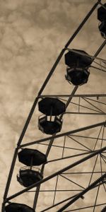 Sky,Miscellanea,Miscellaneous,Sepia,Attraction,Ferris Wheel