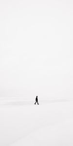 Snow,Bw,Person,Chb,Human,Loneliness,Minimalism