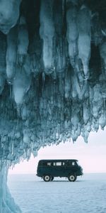 Snow,Car,Van,Stalactites,Cars,Ice