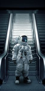 Cosmonauta,Escalera,Escalera Mecánica,Escaleras,Miscelánea,Misceláneo,Astronauta,Traje Espacial