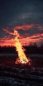 Bonfire,Étincelles,Sparks,Flamme,Crépuscule,Feu,Divers