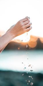 Stones,Macro,Miscellanea,Miscellaneous,Traffic,Movement,Hands,Pebble