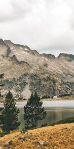 Naturaleza,Árboles,Stones,Cielo,Montañas,Lago