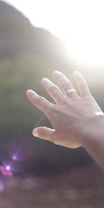 Sun,Hand,Miscellanea,Miscellaneous,Sunlight,Glare,Fingers